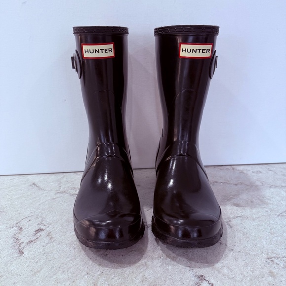 Original Hunter Boots. Black Gloss Short Rubber Rain Boots. Women's Size 6 - Picture 4 of 11